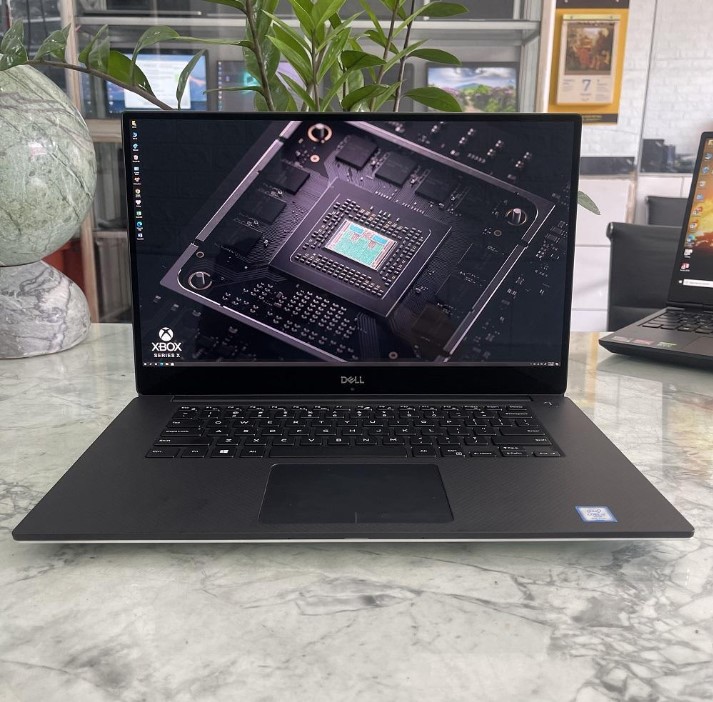 Dell Precision 5530 Mobile Workstation – Intel Core i7 8th Gen | 16GB DDR4 RAM | 512GB PCIe NVMe SSD | NVIDIA Quadro P1000 4GB | 15.6" FHD IPS Touch Display | Backlit Keyboard | Fingerprint Reader | Windows 11 Pro - Image 2